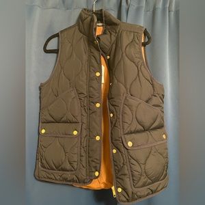 NEW W/TAGS Black, J-Crew New quilted excursion vest